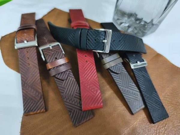 Oil waxed calf leather flat watch strap